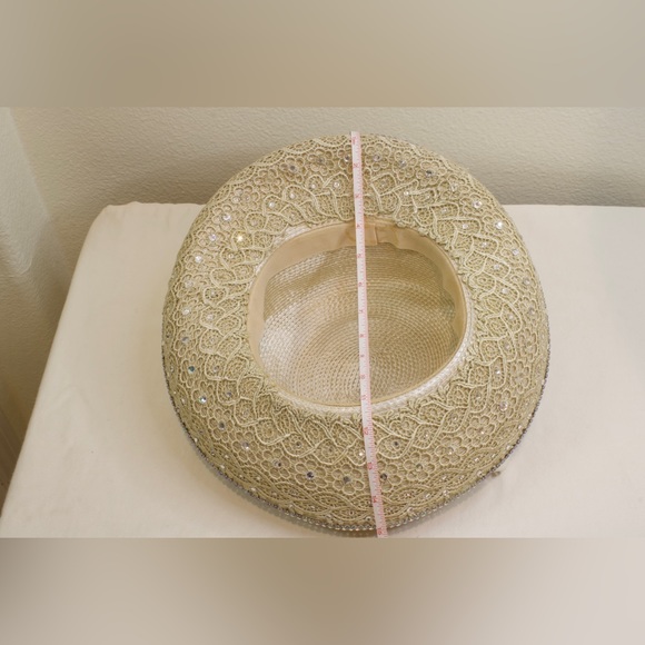 Lace & Rhinestone Hat - Picture 6 of 7